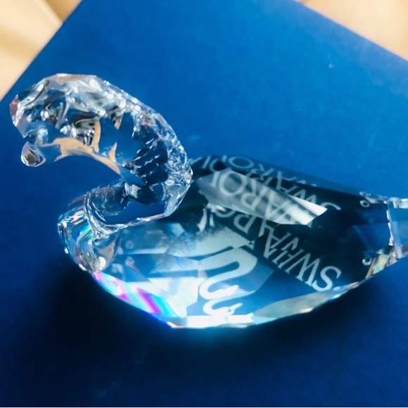 Swarovski Crystal Swan medium size — Mint w/ Original Box & Certificate — A 9100 - Picture 2 of 5